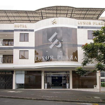Hotel Luxor بيريرا المظهر الخارجي الصورة