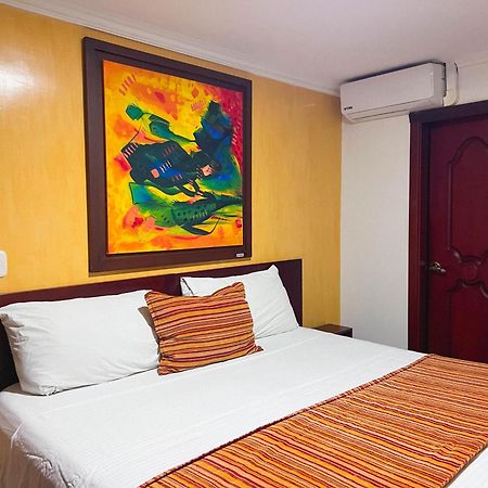 Hotel Luxor بيريرا المظهر الخارجي الصورة