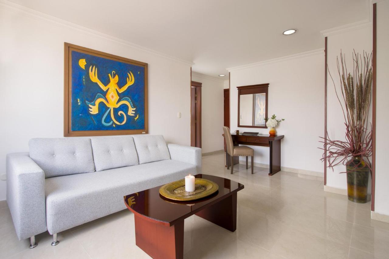 Hotel Luxor بيريرا المظهر الخارجي الصورة